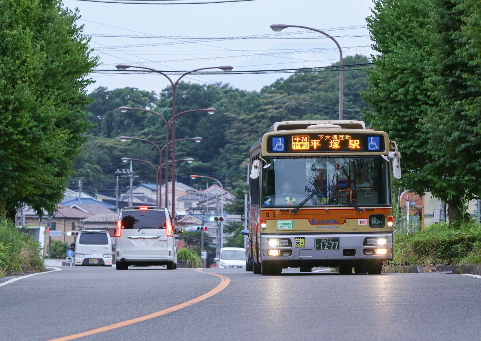 は5 三菱PKG-AA274KAN エアロスターS ノンステップバス 秦野 西工